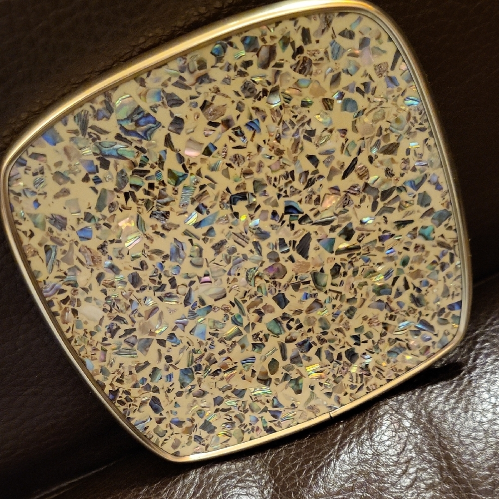 Genuine Paua Shell Plate w/ gold trim Made in New Zealand  5.4"  Inches Vintage